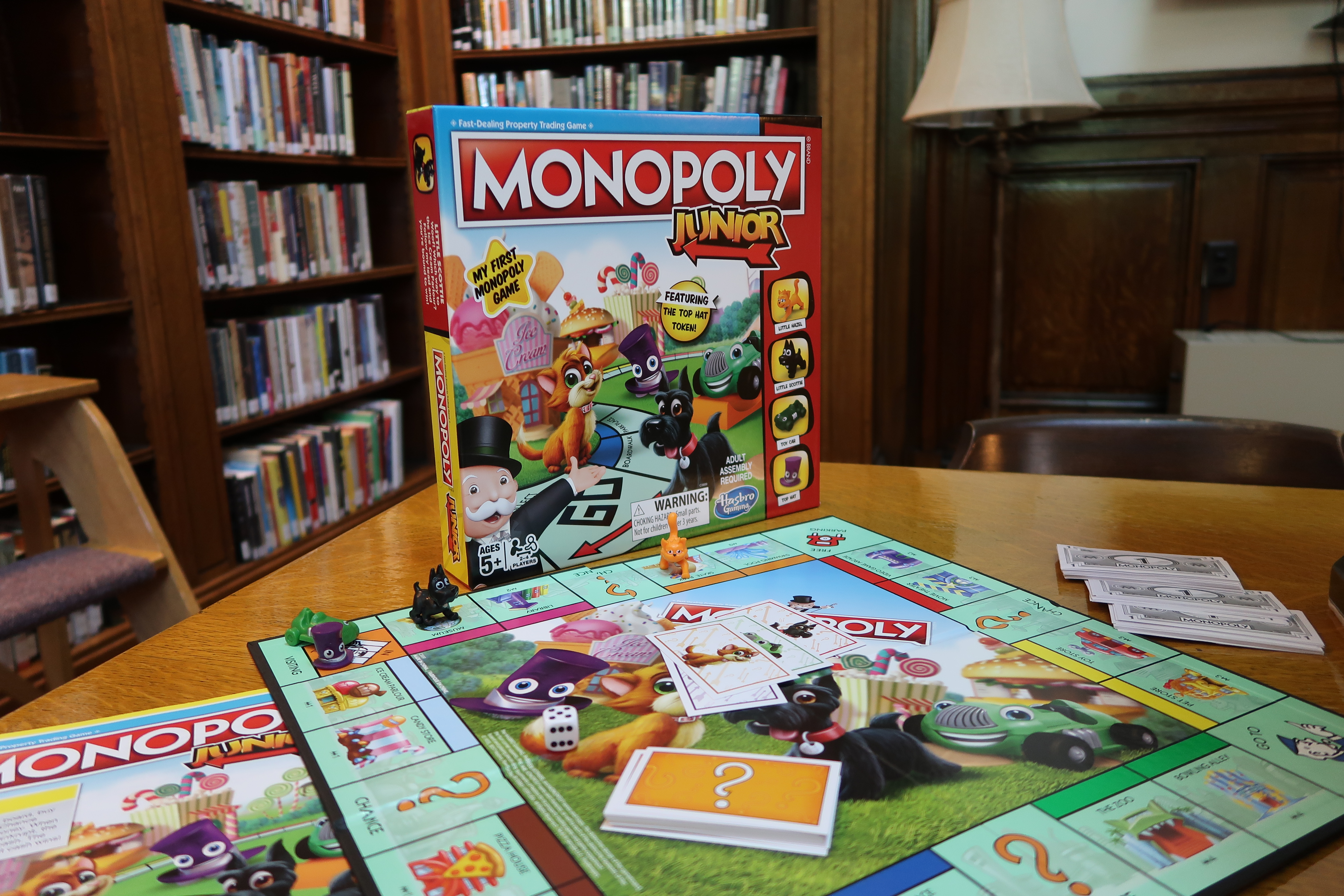 image of Monopoly Junior game